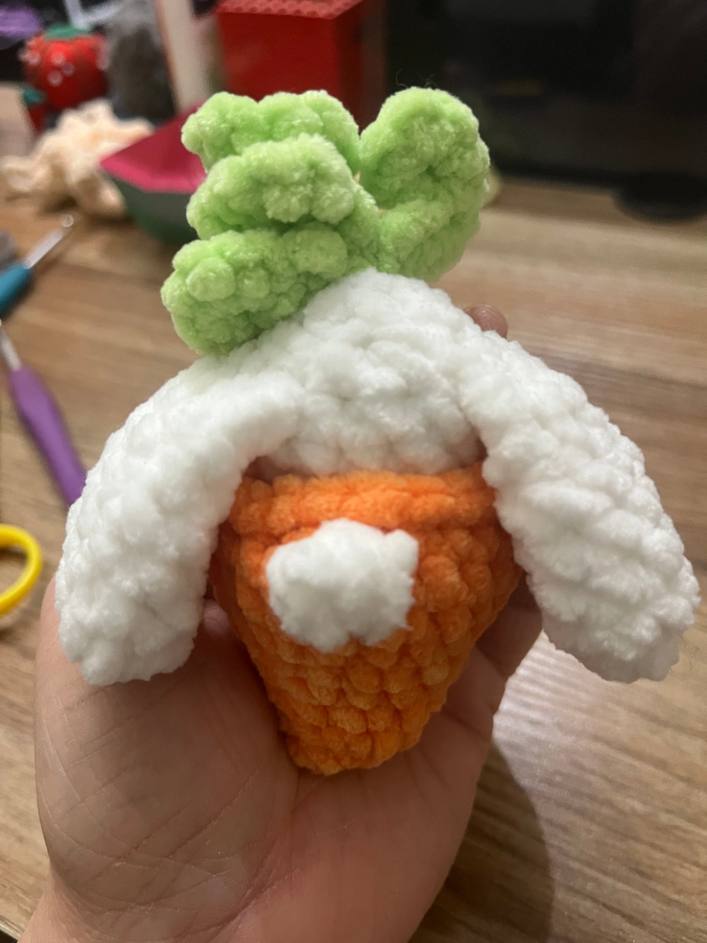 Rabbit in Carrot Fidget Pop