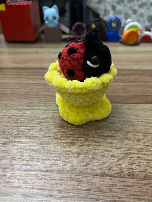 Ladybug Daffodil Fidget