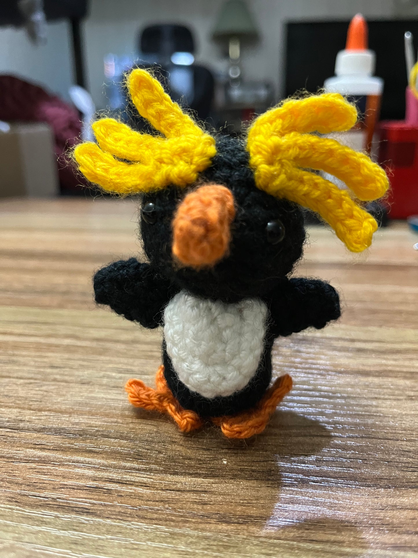 Macaroni Penguin